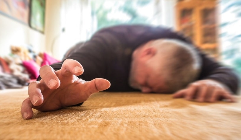 Man experienced a seizure as Tramadol side effect.