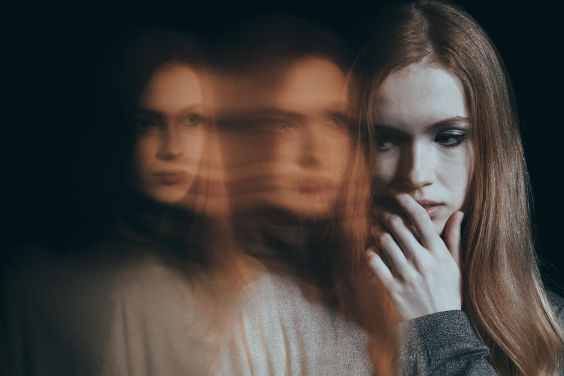 A woman tried Salvia and experiences severe hallucinations.