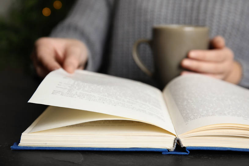 Open AA Daily Reflections book.